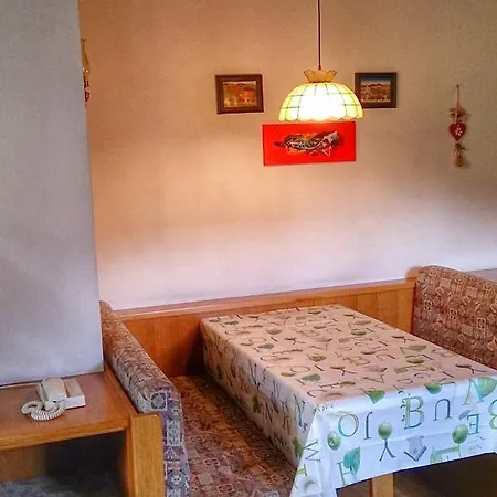 Haus Mucher Apartment Rasun Anterselva
